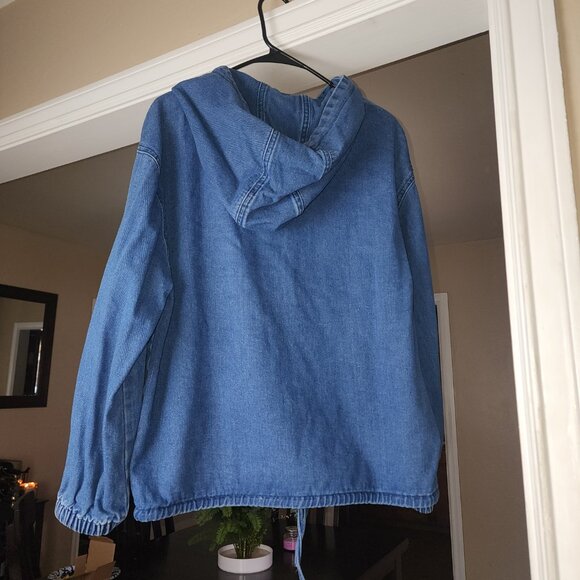 Women's Denim Pullover Hoodie - Picture 4 of 6